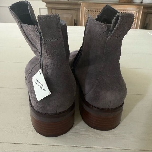 Cole Haan River Waterproof Suede Booties in Gray with‎ Wood Heel 8.5 NWOB - Picture 5 of 11